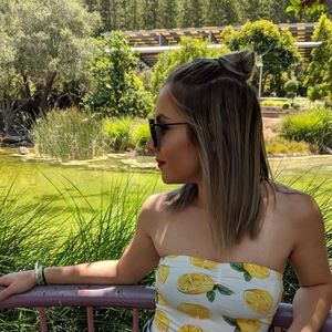 Meet your Posher, Brie